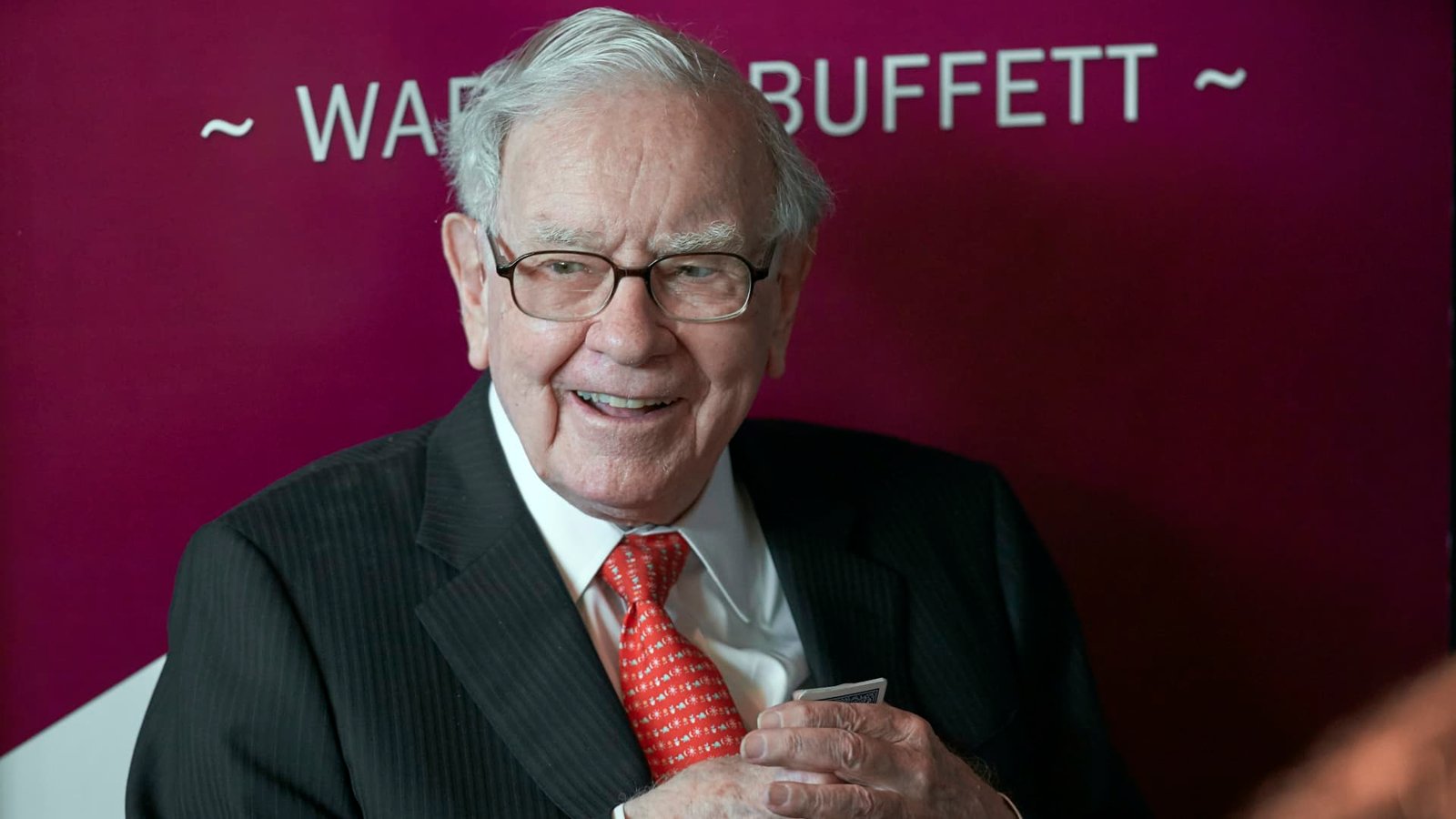 Warren Buffett makes big donation before Thanksgiving, says Berkshire is built to last